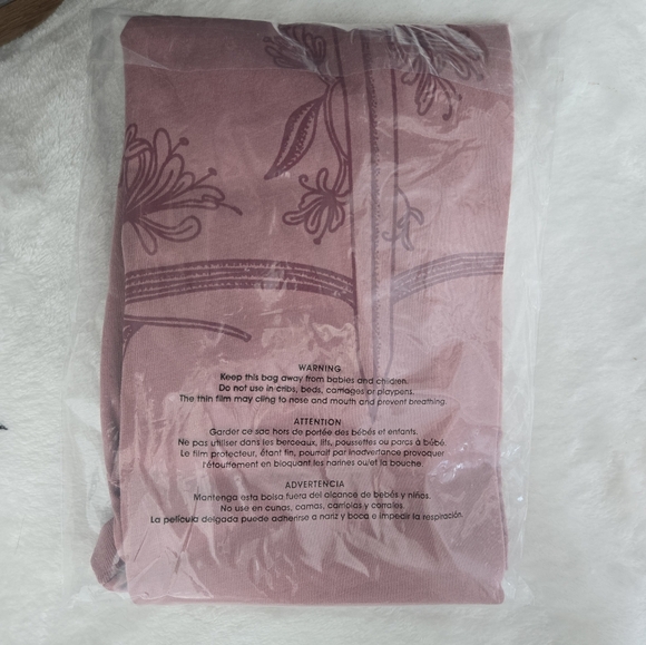 Bookish Box Medium Floral Fantasy Tee - Picture 2 of 3